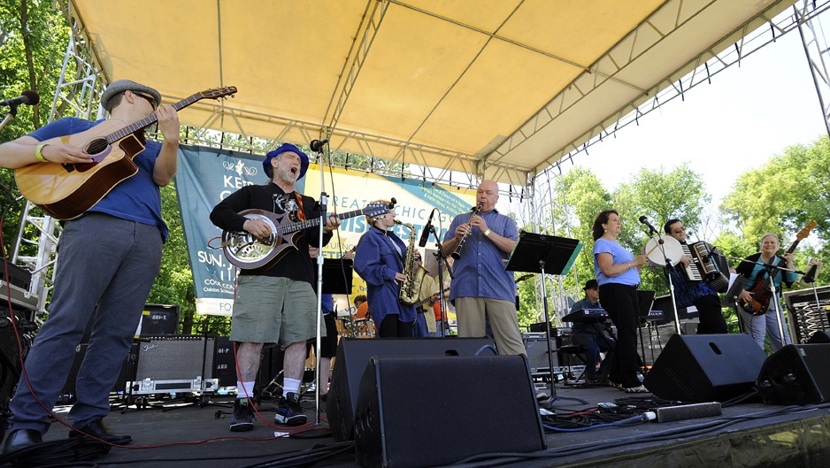 ChickenFat performing at the 2014 Greater Chicago Jewish Festival. Photo by Rob Dicker.